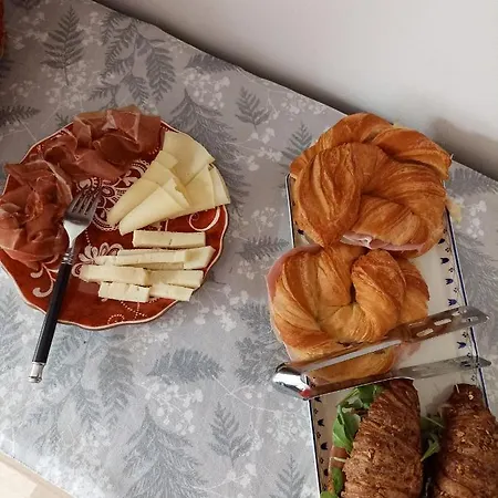 Alojamento de Acomodação e Pequeno-almoço Baki Rimini