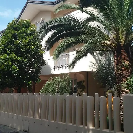 Bed & Breakfast Baki 3*